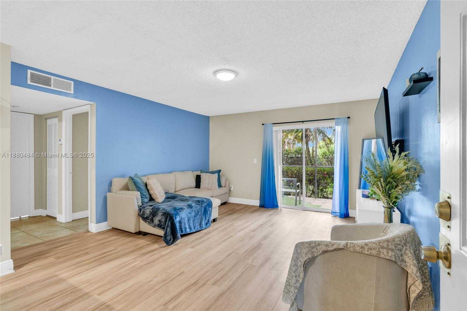 Small Image of 1255 46TH #1713, Pompano Beach Number 2