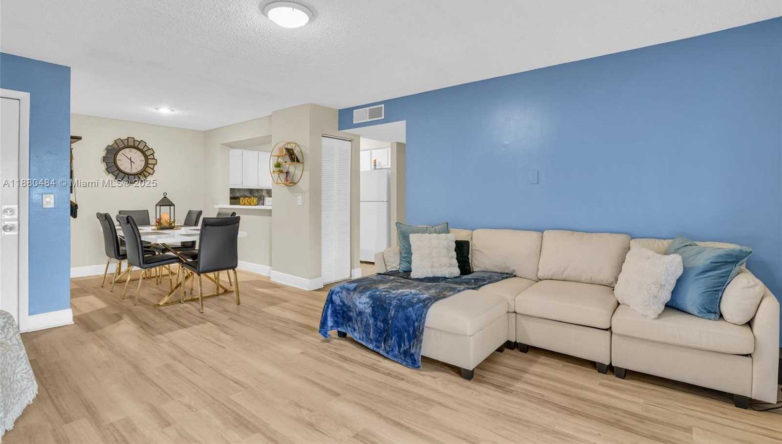 Small Image of 1255 46TH #1713, Pompano Beach Number 7