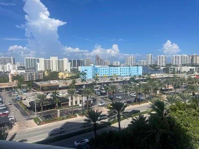 Small Image of 18001 COLLING AVE #1117, Sunny Isles Beach Number 11