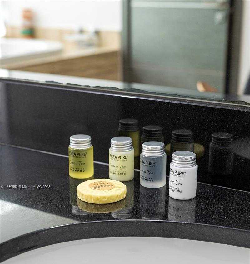 Small Image of 15901 COLLINS AVE #606, Sunny Isles Beach Number 22