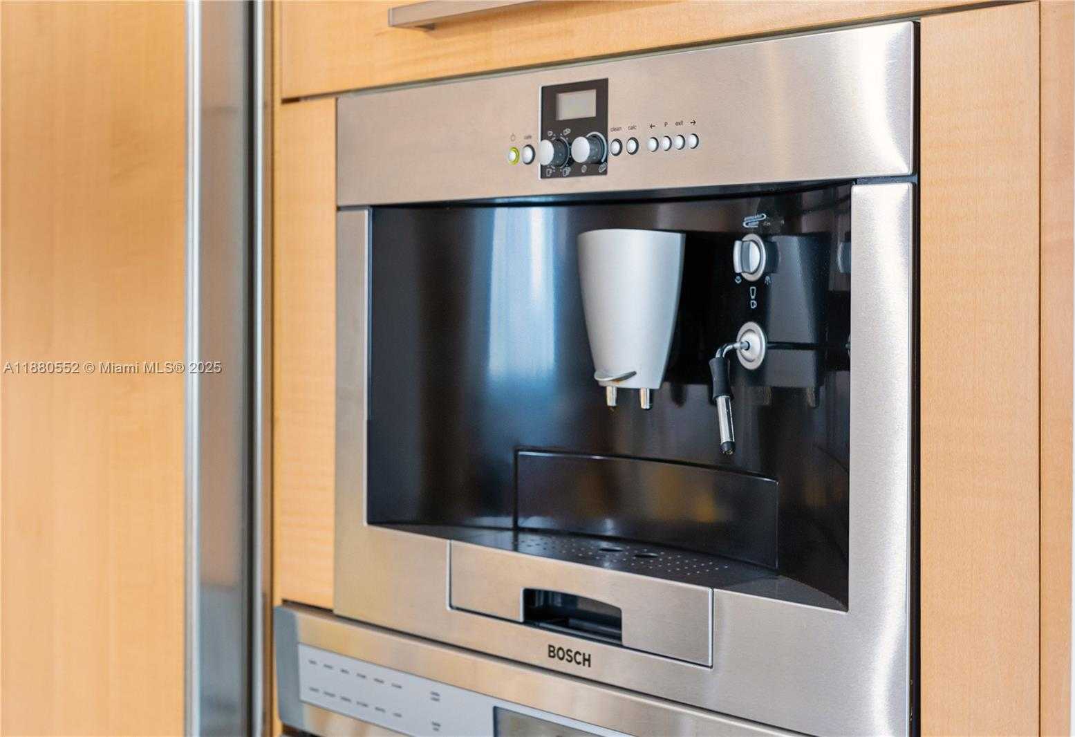 Small Image of 15901 COLLINS AVE #606, Sunny Isles Beach Number 28