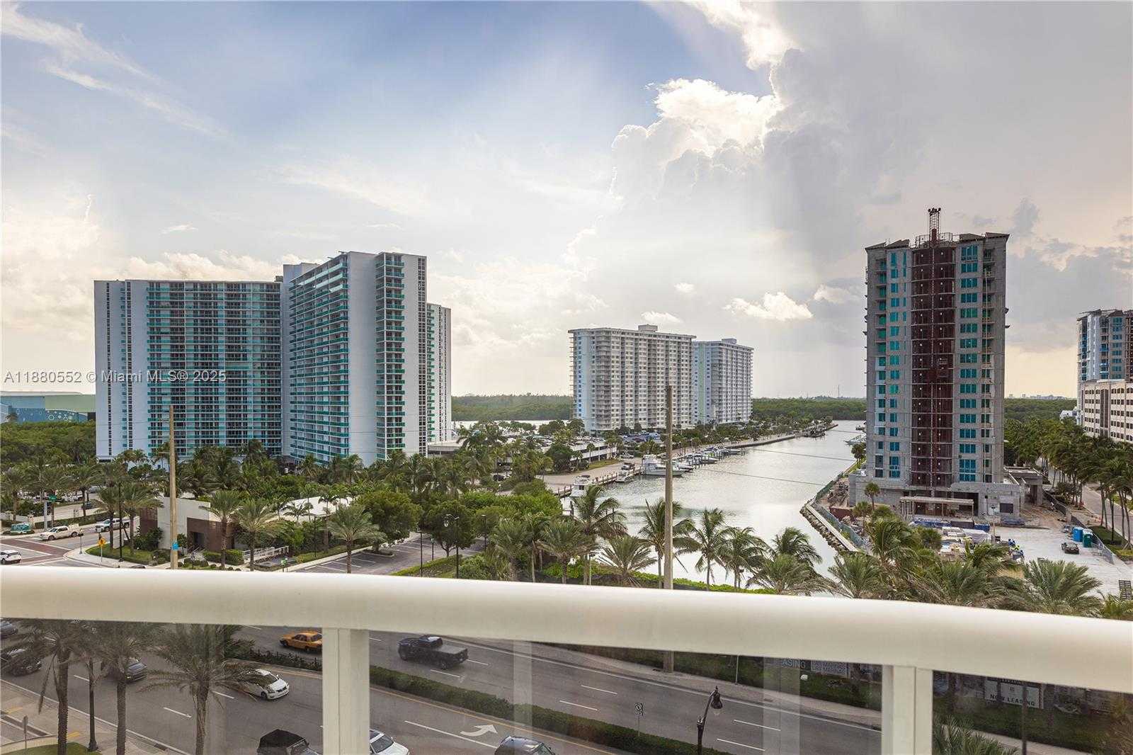 Small Image of 15901 COLLINS AVE #606, Sunny Isles Beach Number 38