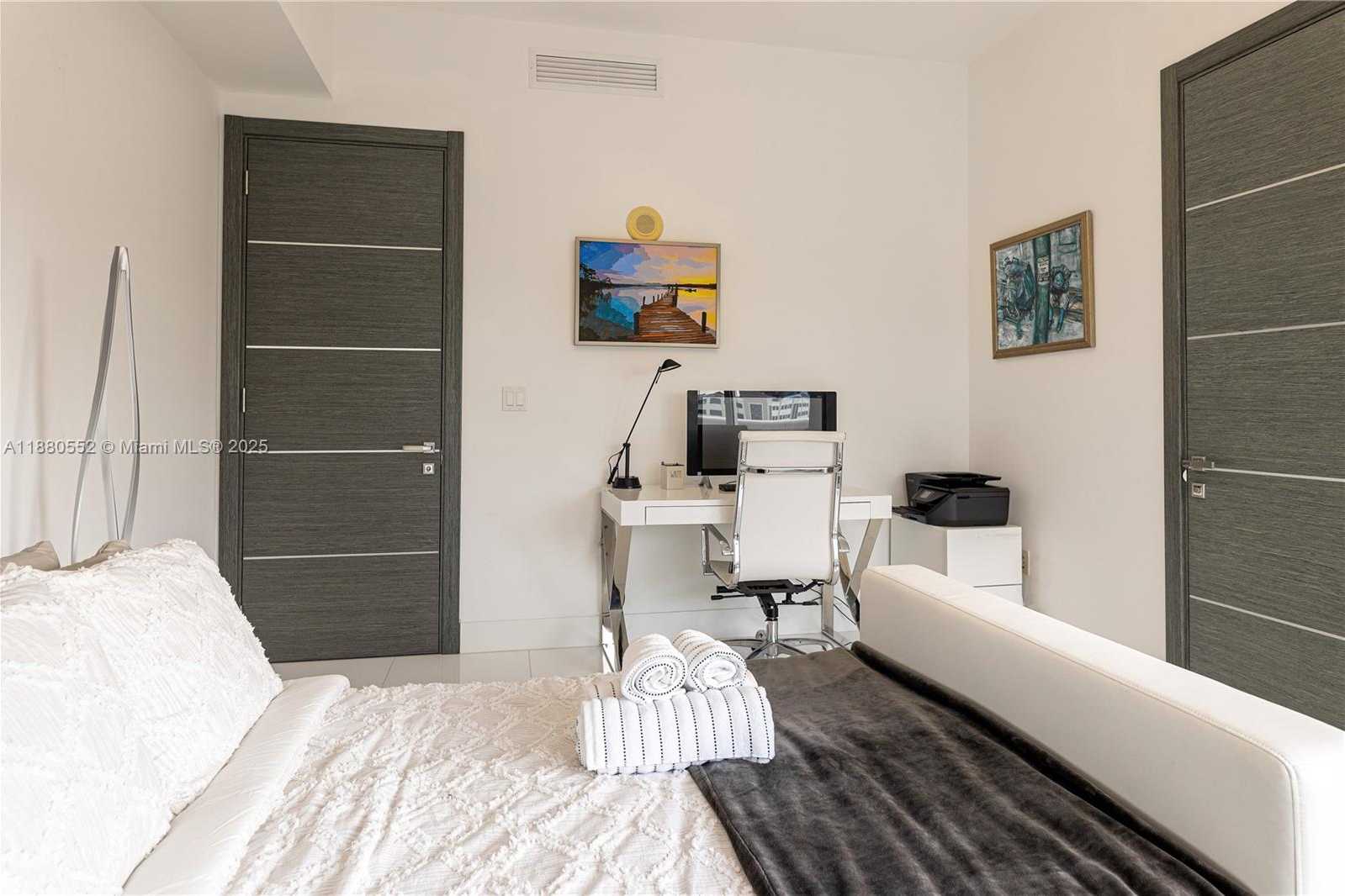 Small Image of 15901 COLLINS AVE #606, Sunny Isles Beach Number 40