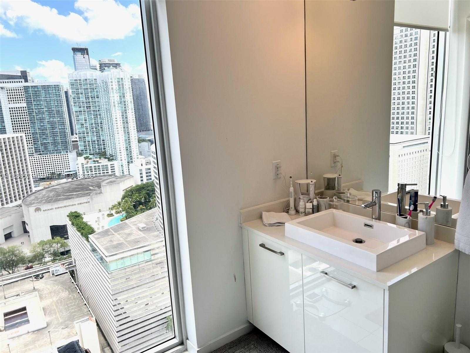 Small Image of 151 SOUTH EAST 1ST ST #2711, Miami Number 11