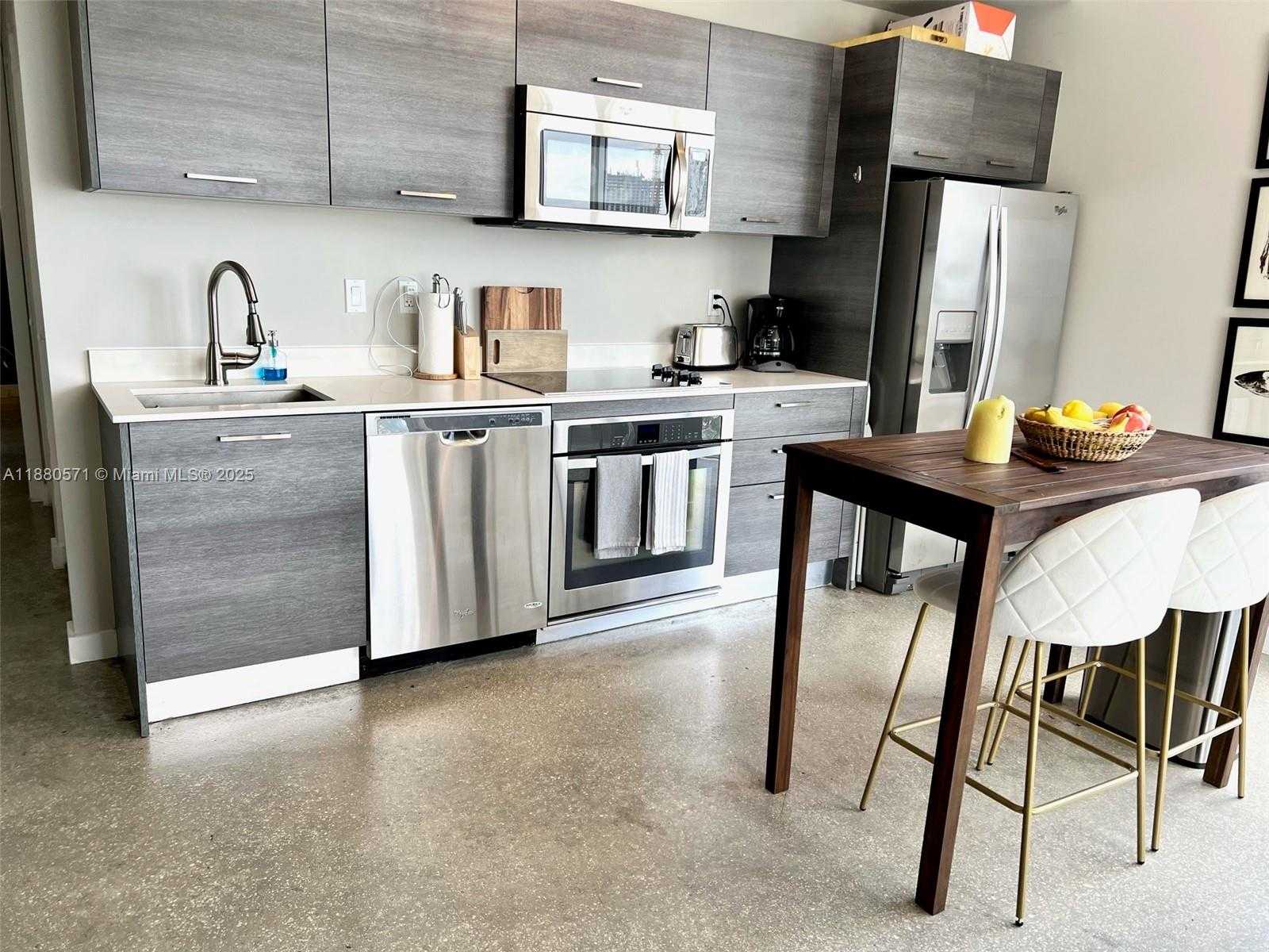 Small Image of 151 SOUTH EAST 1ST ST #2711, Miami Number 4