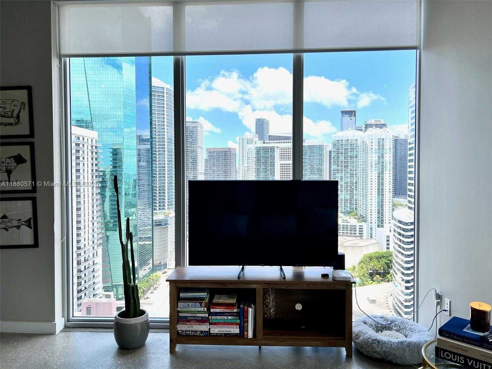 Small Image of 151 SOUTH EAST 1ST ST #2711, Miami Number 7