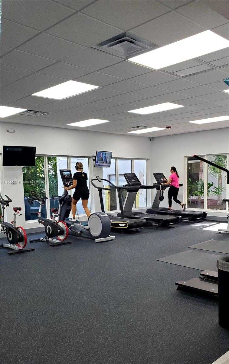 Small Image of 17021 NORTH BAY RD #324, Sunny Isles Beach Number 21
