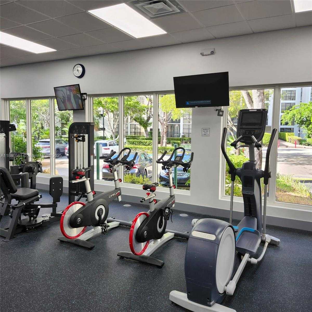 Small Image of 17021 NORTH BAY RD #324, Sunny Isles Beach Number 22