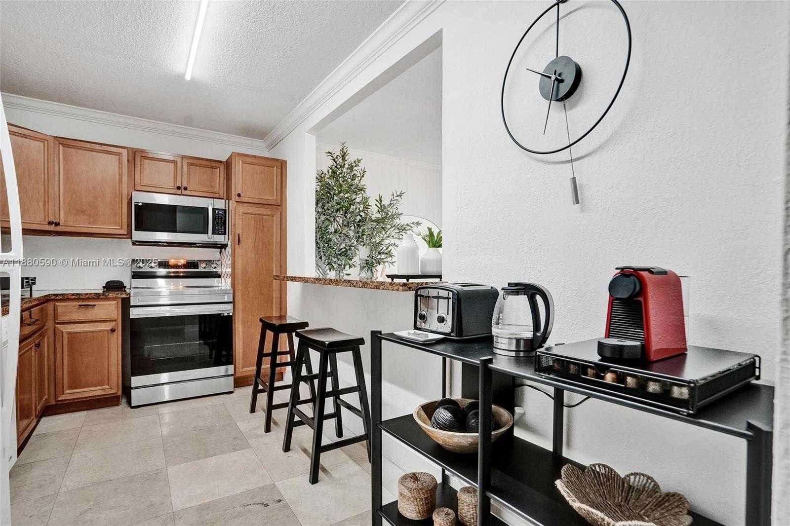 Small Image of 19380 COLLINS AVE #718, Sunny Isles Beach Number 10