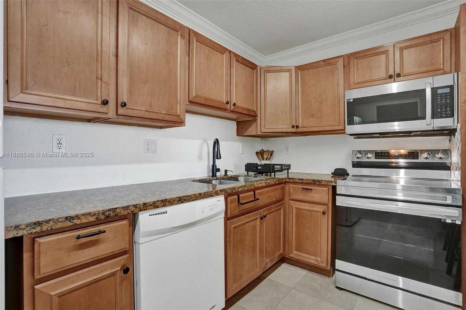 Small Image of 19380 COLLINS AVE #718, Sunny Isles Beach Number 11