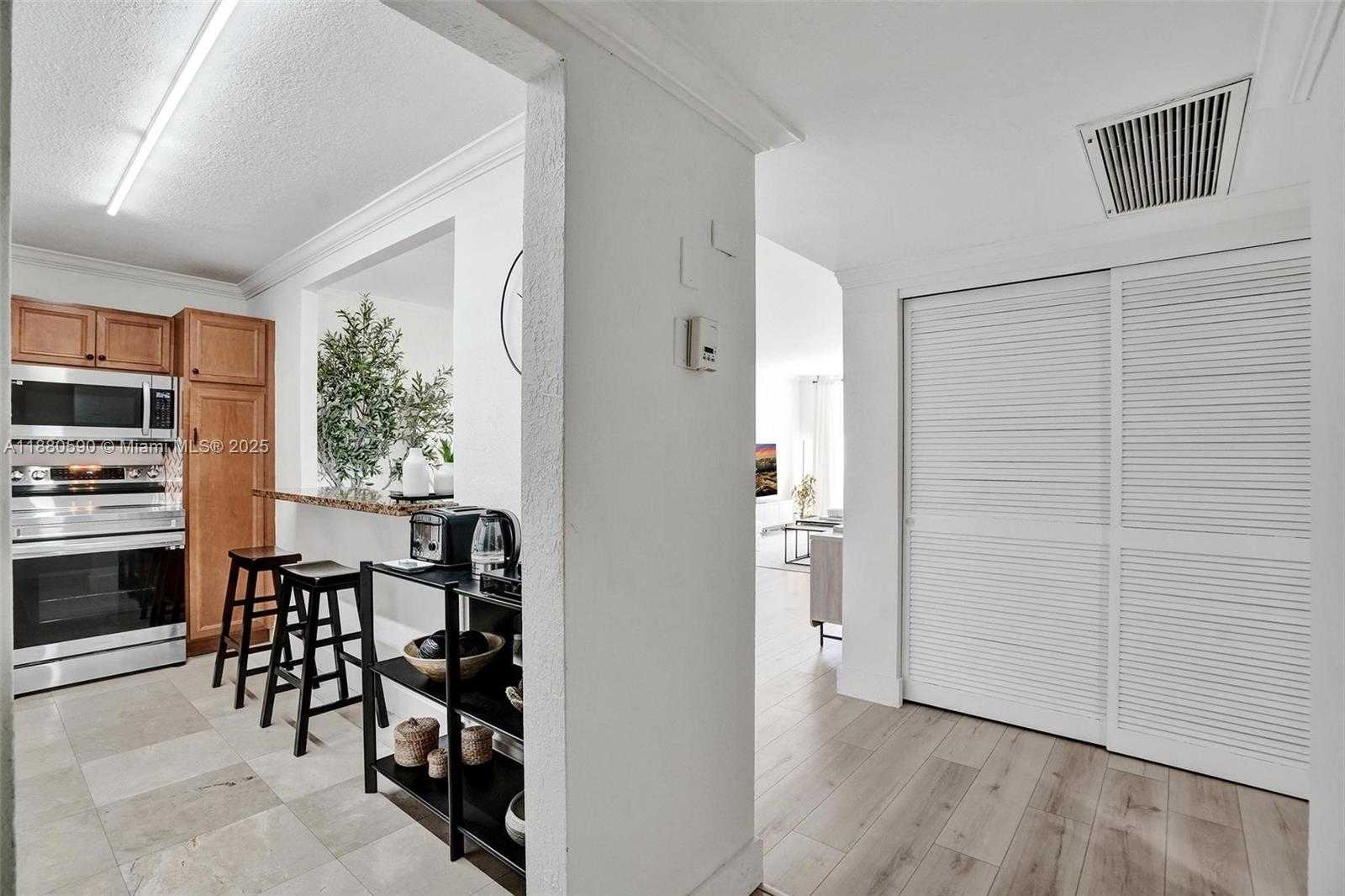 Small Image of 19380 COLLINS AVE #718, Sunny Isles Beach Number 12