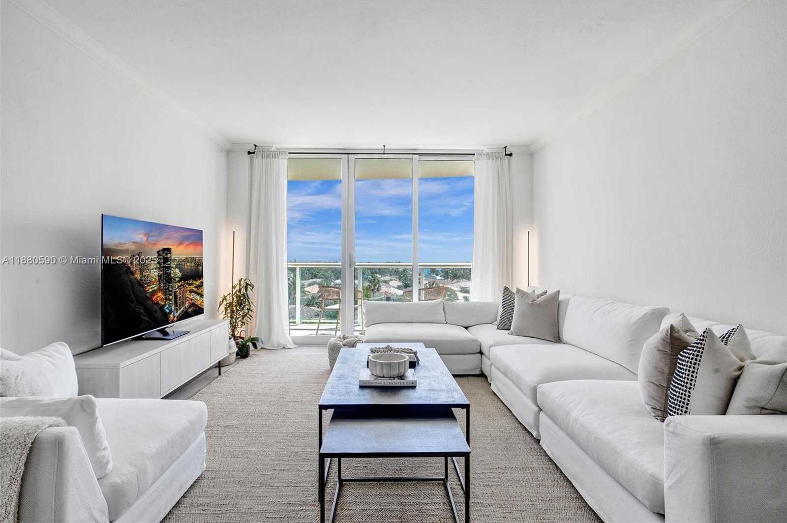 Small Image of 19380 COLLINS AVE #718, Sunny Isles Beach Number 5