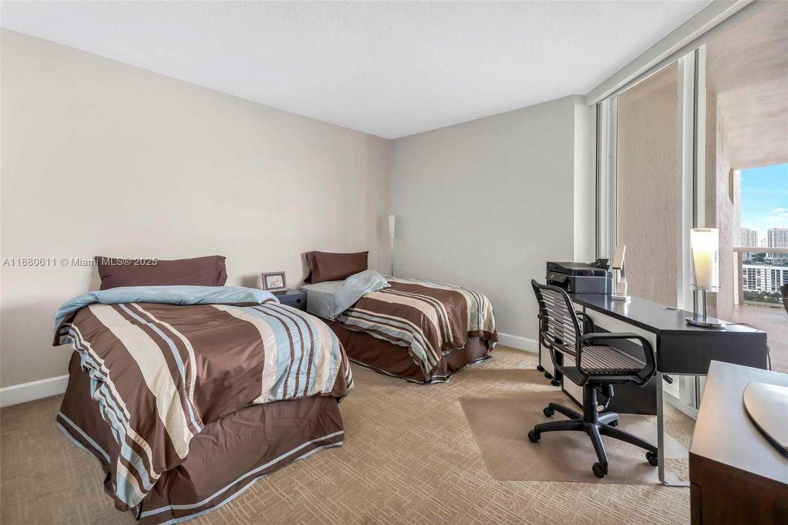 Small Image of 17555 COLLINS AVE #UP-7, Sunny Isles Beach Number 37