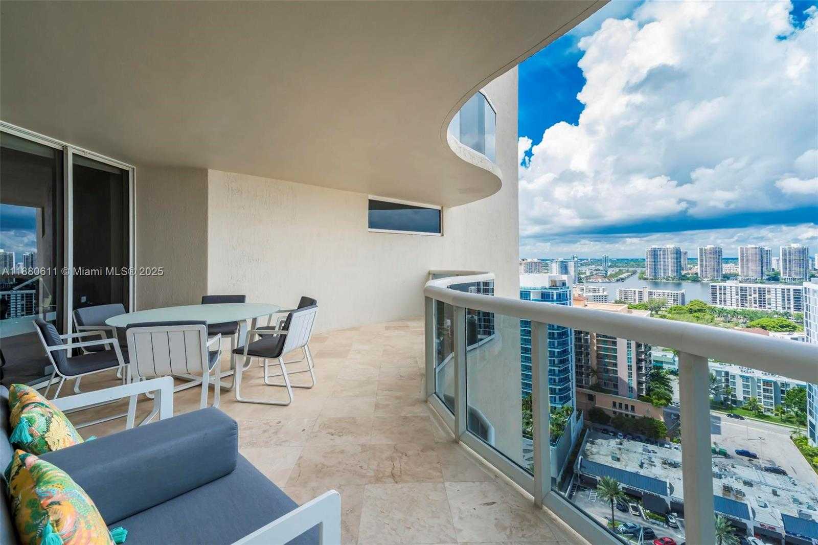 Small Image of 17555 COLLINS AVE #UP-7, Sunny Isles Beach Number 44