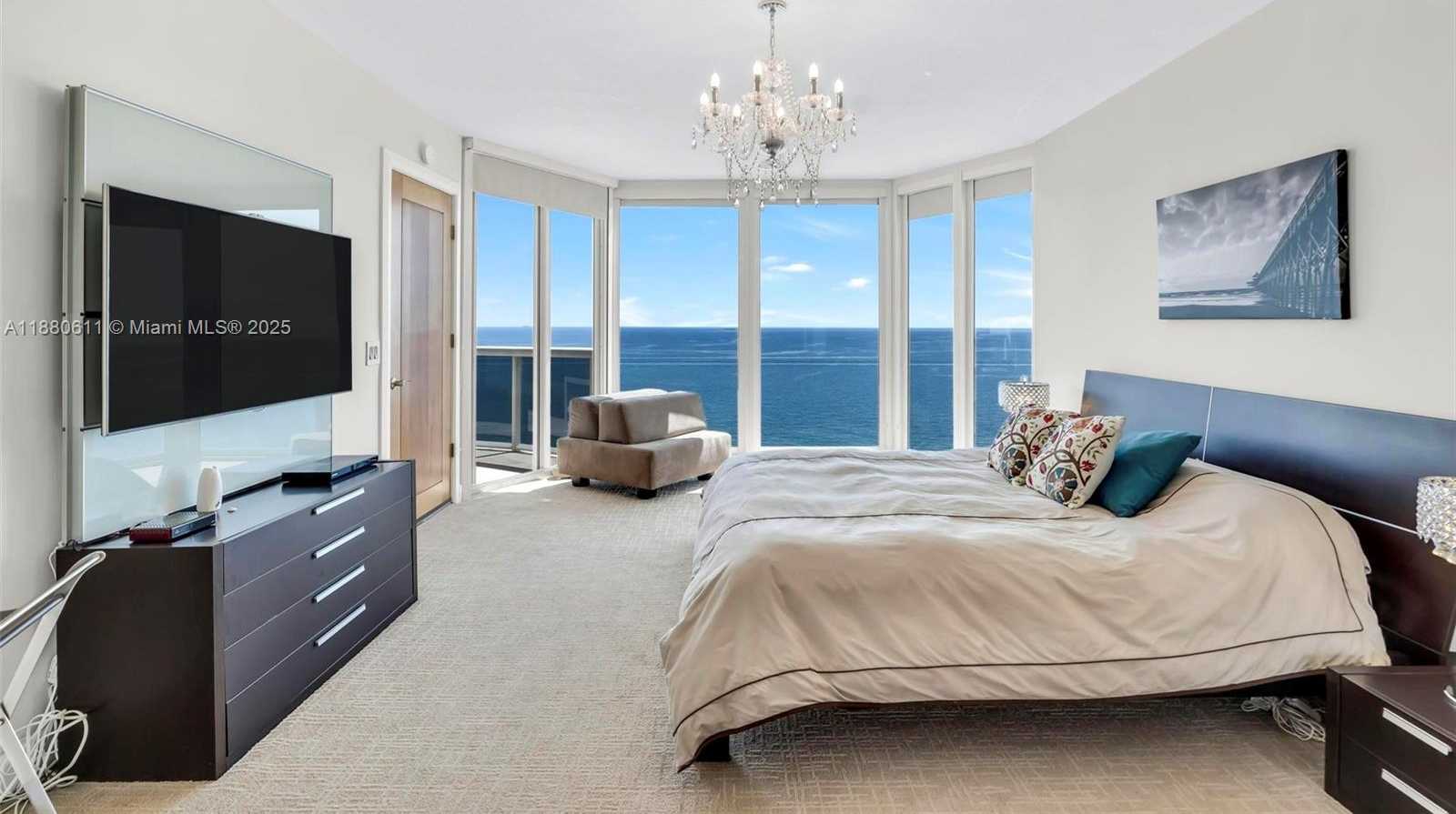 Small Image of 17555 COLLINS AVE #UP-7, Sunny Isles Beach Number 6