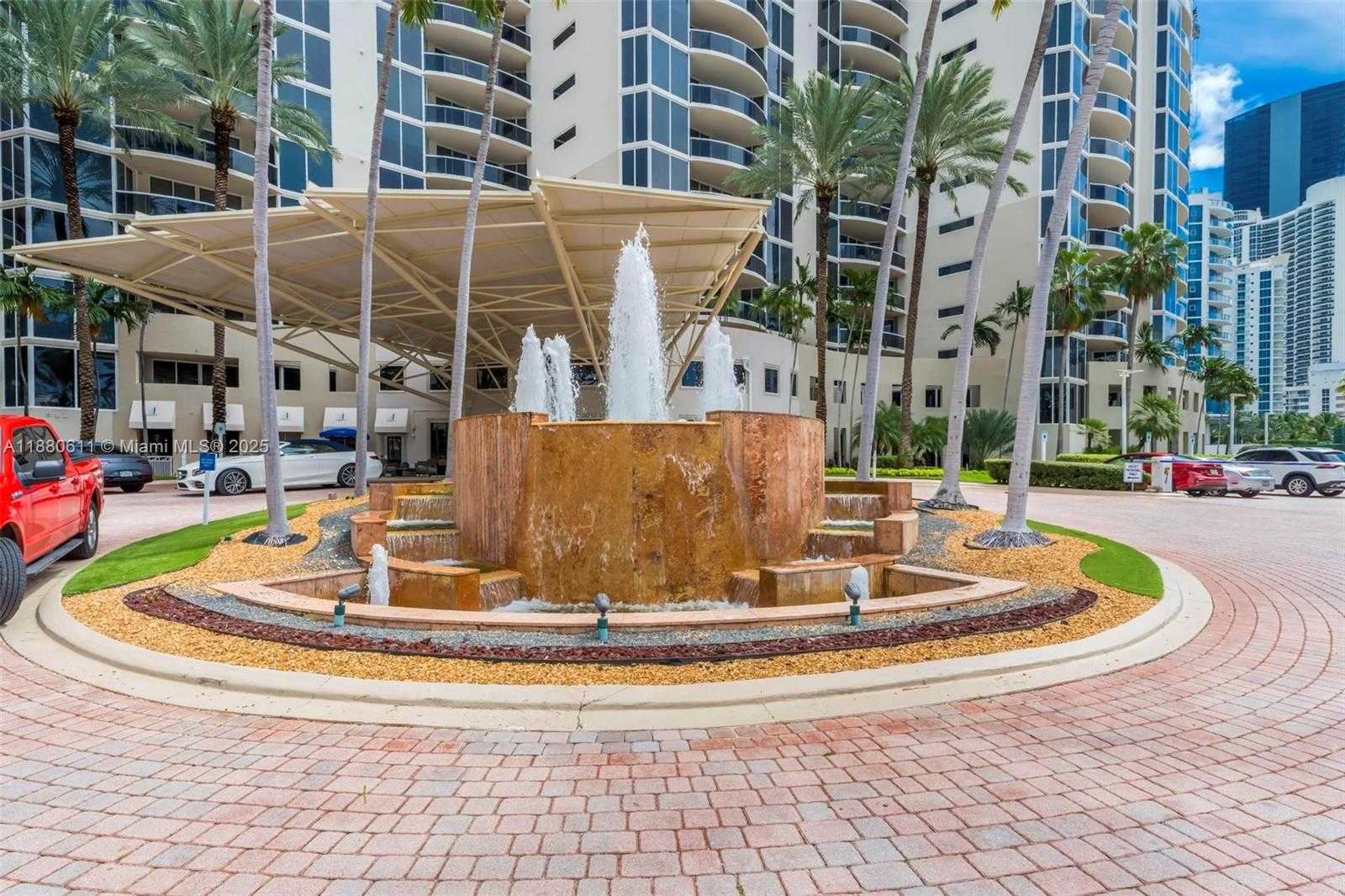 Small Image of 17555 COLLINS AVE #UP-7, Sunny Isles Beach Number 61