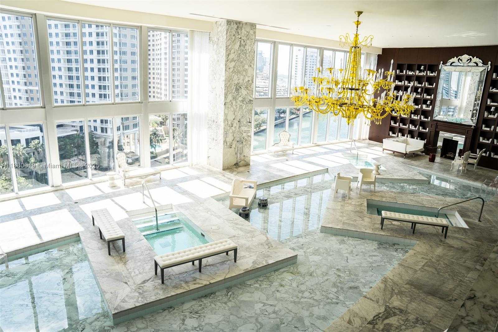 Small Image of 485 BRICKELL AVE #4207, Miami Number 30