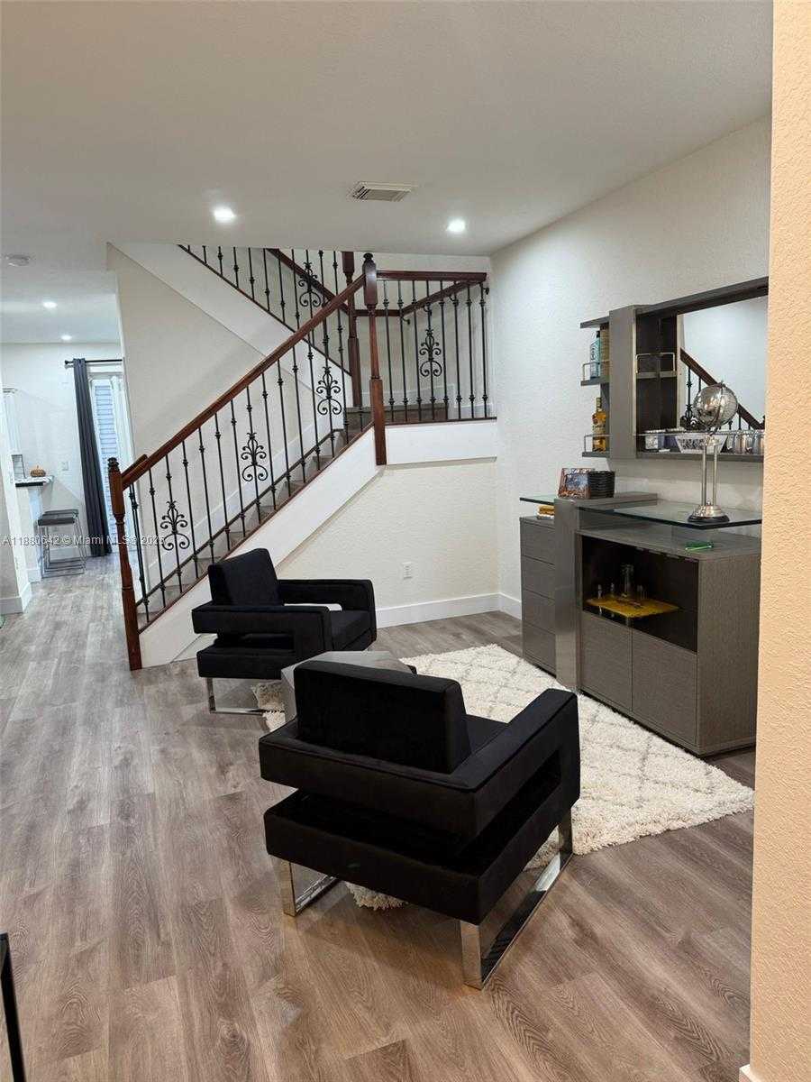 Small Image of 12453 SOUTH WEST 125TH TER, Miami Number 3