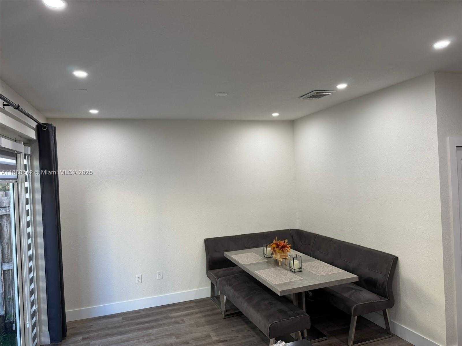 Small Image of 12453 SOUTH WEST 125TH TER, Miami Number 7
