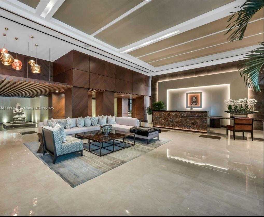 Small Image of 5875 COLLINS AVE #807, Miami Beach Number 5