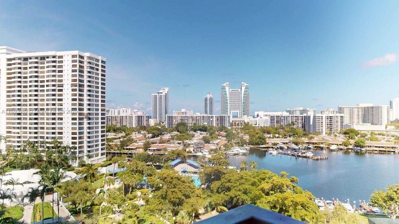 Small Image of 500 THREE ISLANDS BLVD #822, Hallandale Beach Number 4