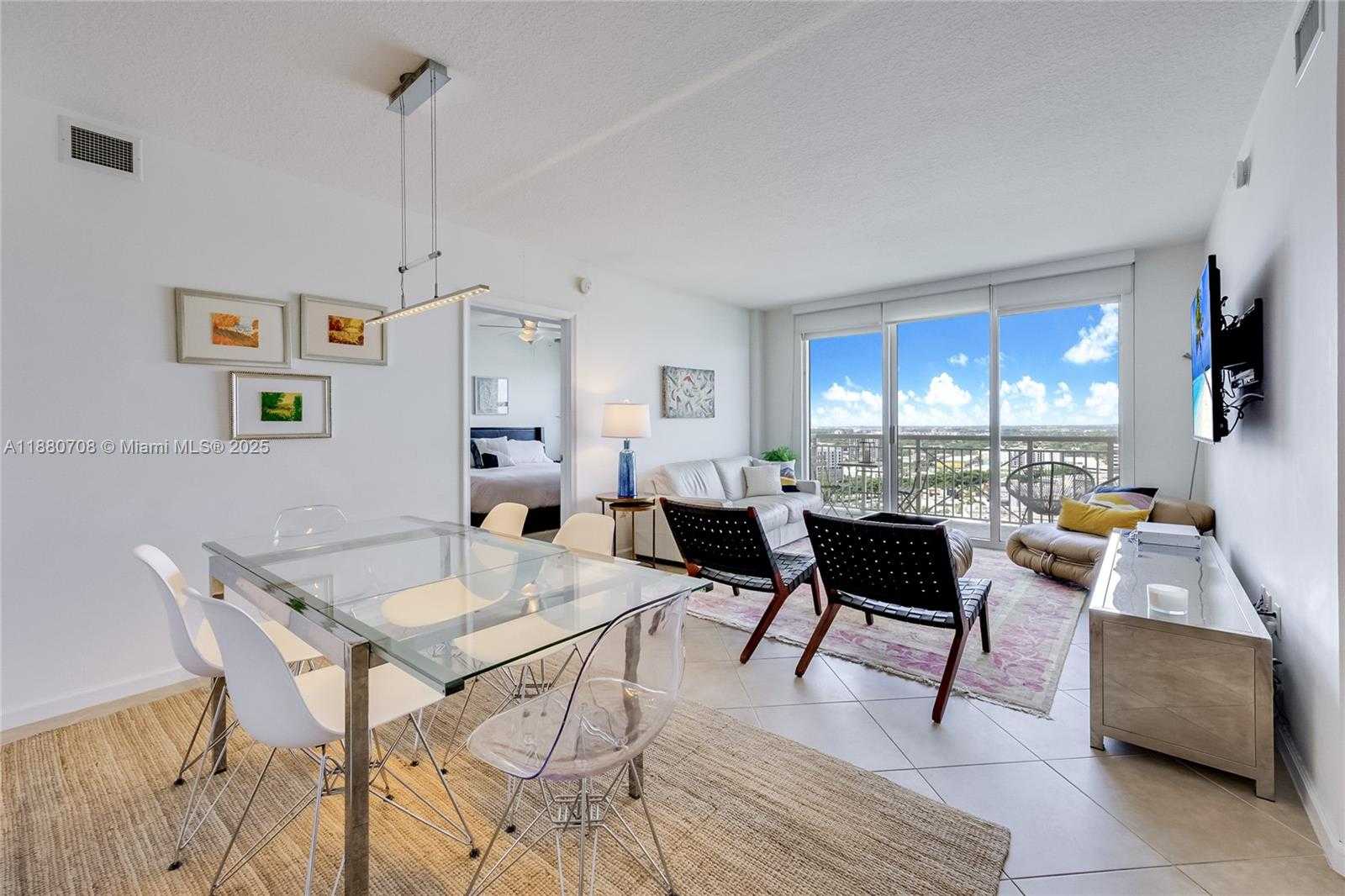 Small Image of 19501 WEST COUNTRY CLUB DR #2412, Aventura Number 8