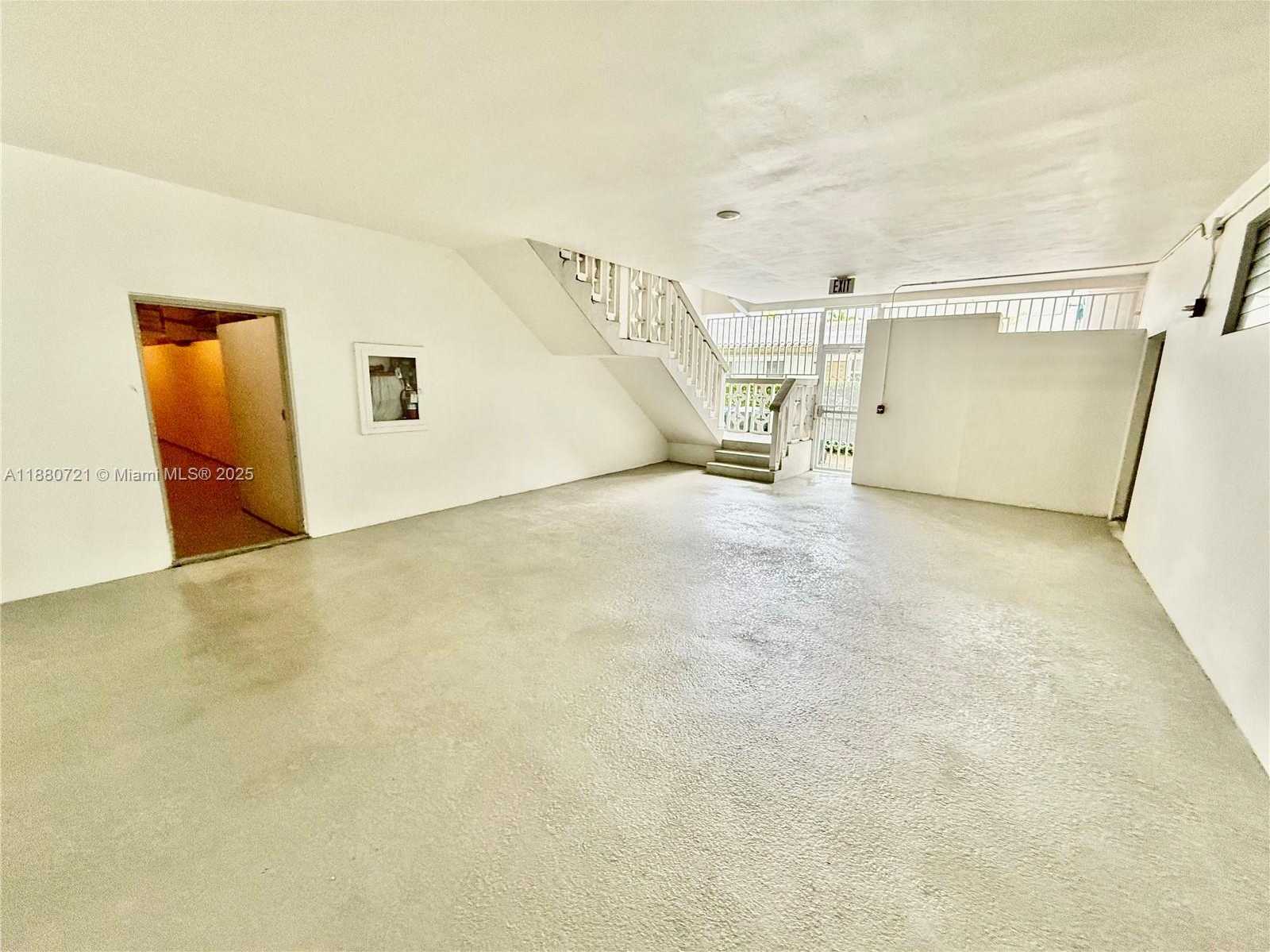 Small Image of 9700 EAST BAY HARBOR DR #406, Bay Harbor Islands Number 53