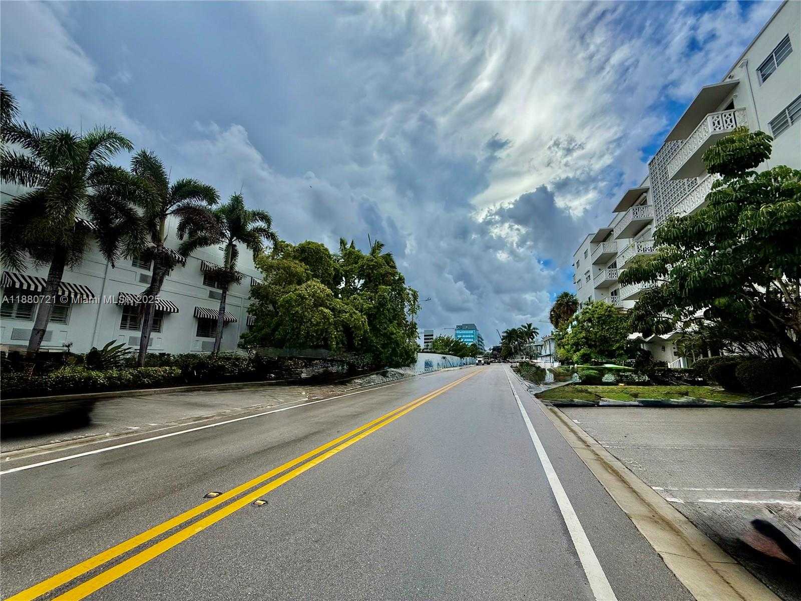 Small Image of 9700 EAST BAY HARBOR DR #406, Bay Harbor Islands Number 65