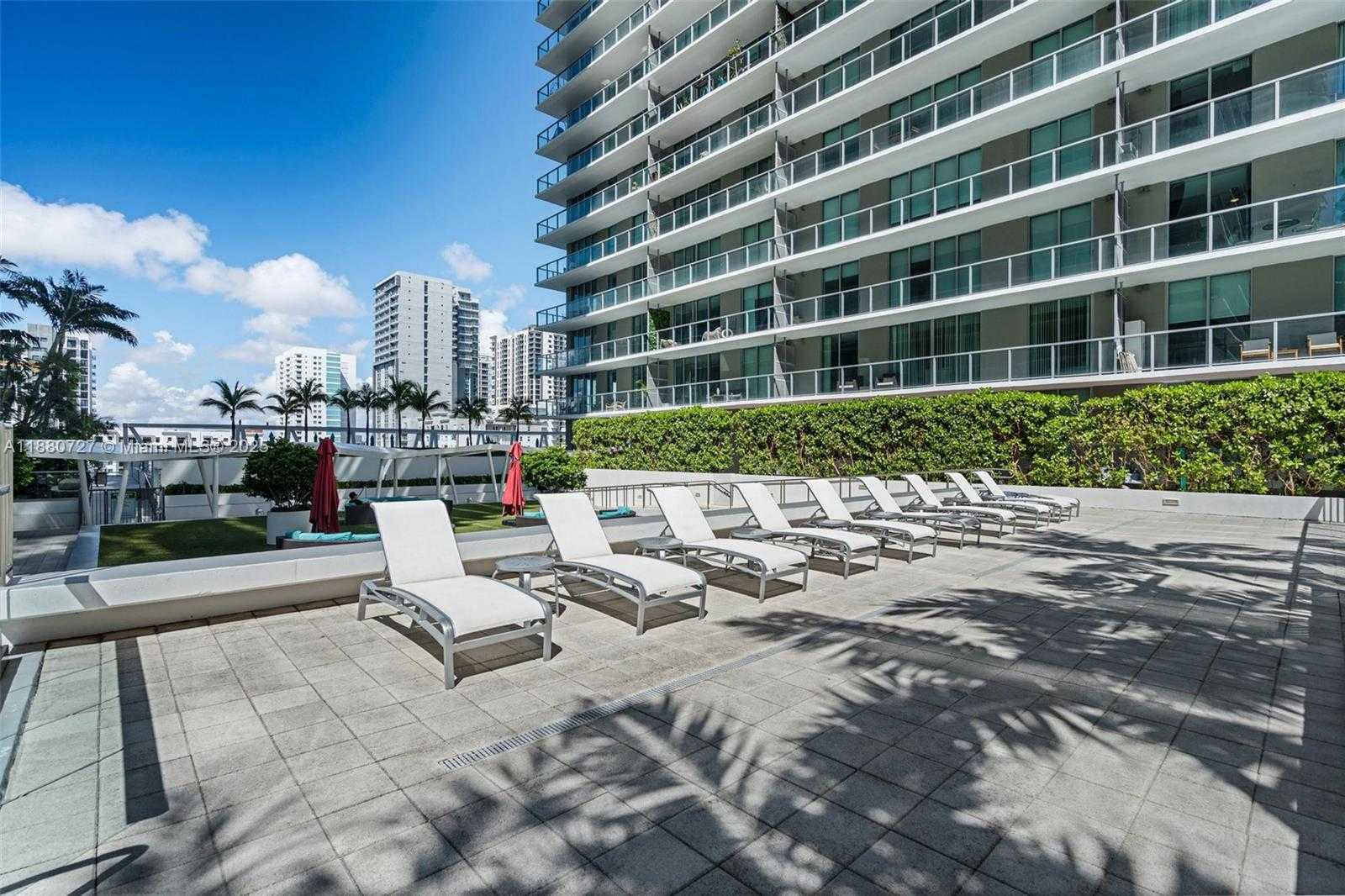 Small Image of 1111 SOUTH WEST 1ST AVE #2721-N, Miami Number 33