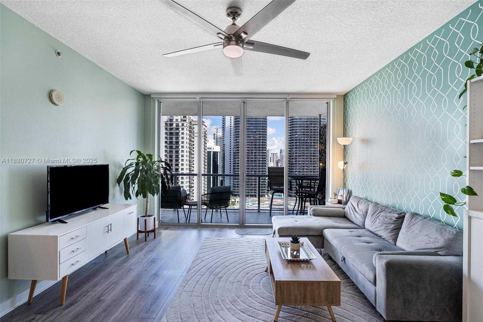 Small Image of 1111 SOUTH WEST 1ST AVE #2721-N, Miami Number 5