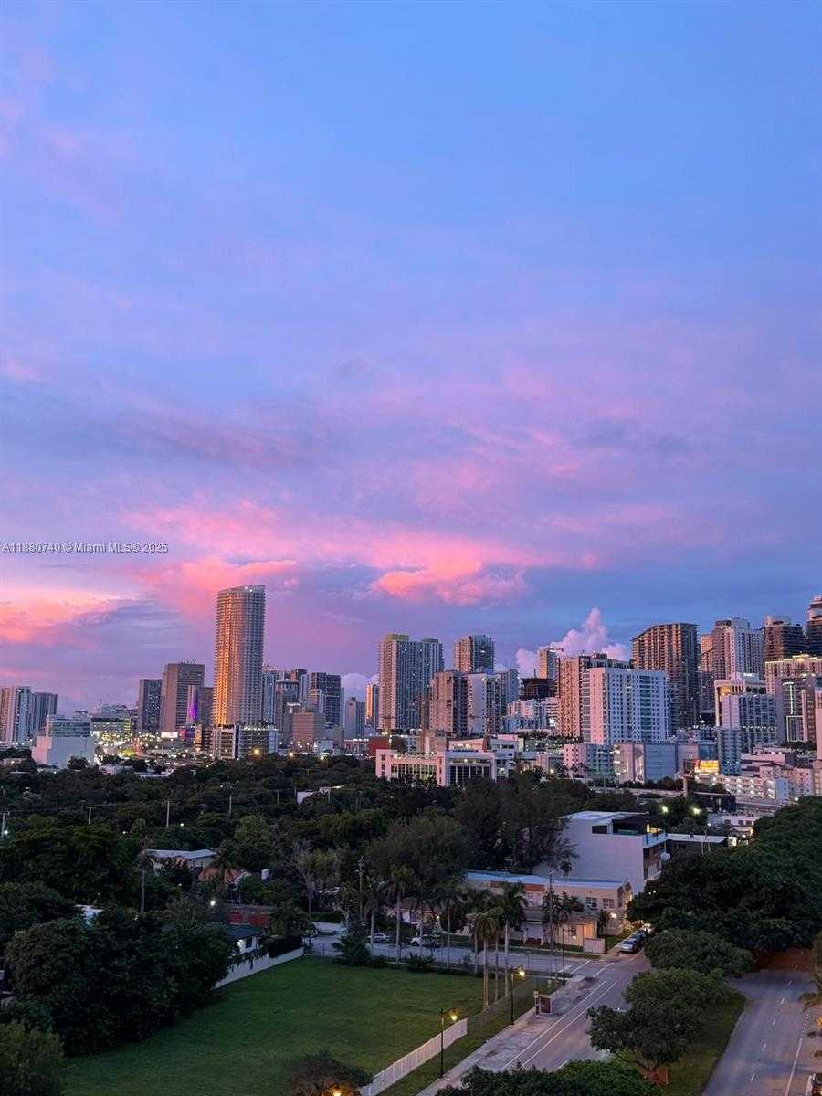 Small Image of 2021 SOUTH WEST 3RD AVE #903, Miami Number 7