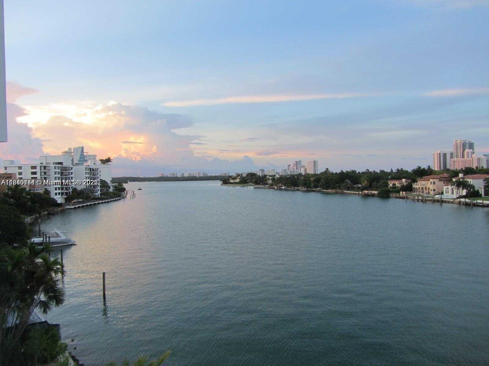 Small Image of 9821 EAST BAY HARBOR DR #503, Bay Harbor Islands Number 30