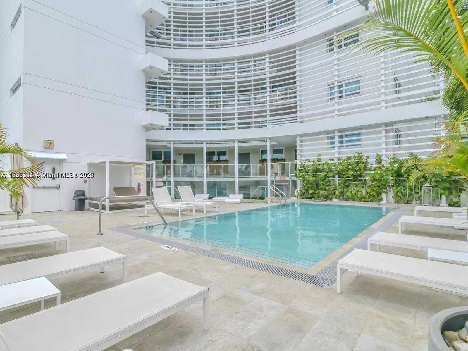Small Image of 9821 EAST BAY HARBOR DR #503, Bay Harbor Islands Number 33