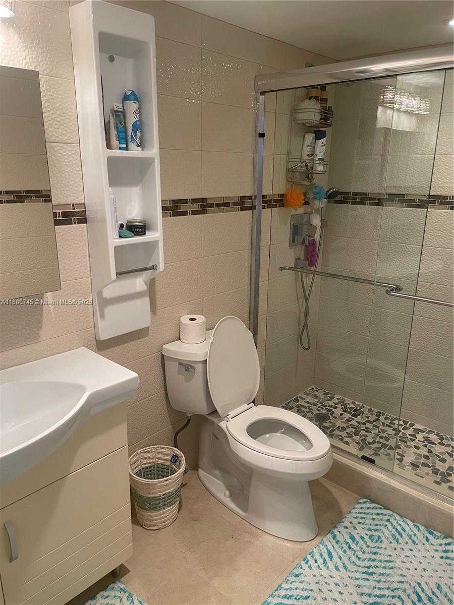 Small Image of 2851 NORTH EAST 183RD ST #906E, Aventura Number 23