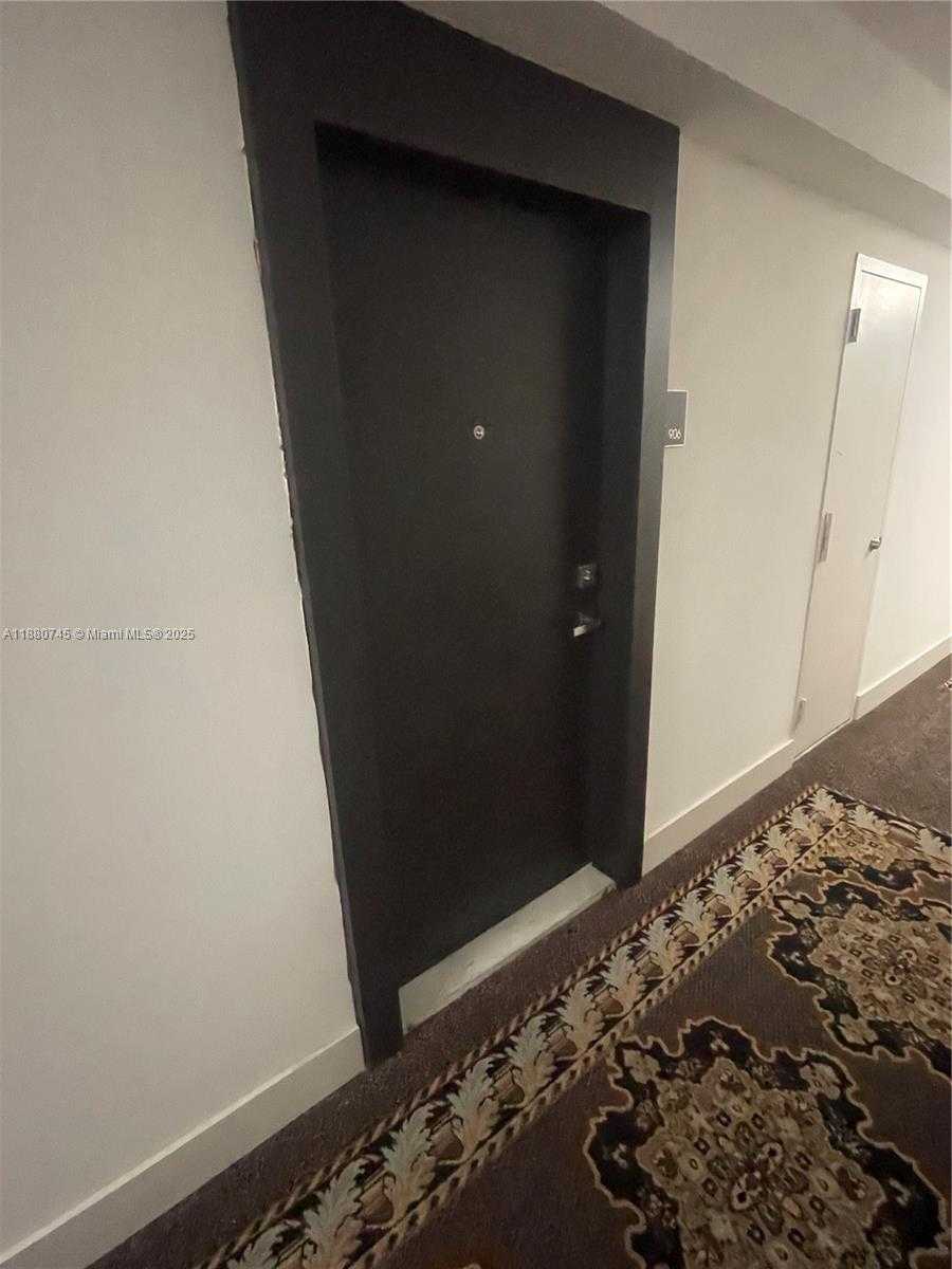 Small Image of 2851 NORTH EAST 183RD ST #906E, Aventura Number 33
