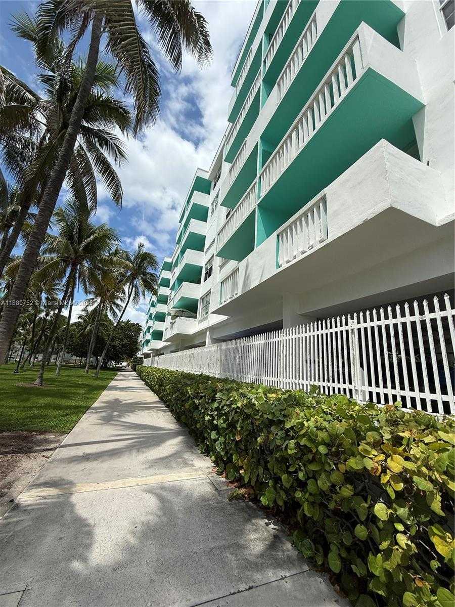 Small Image of 301 OCEAN DR #505, Miami Beach Number 12