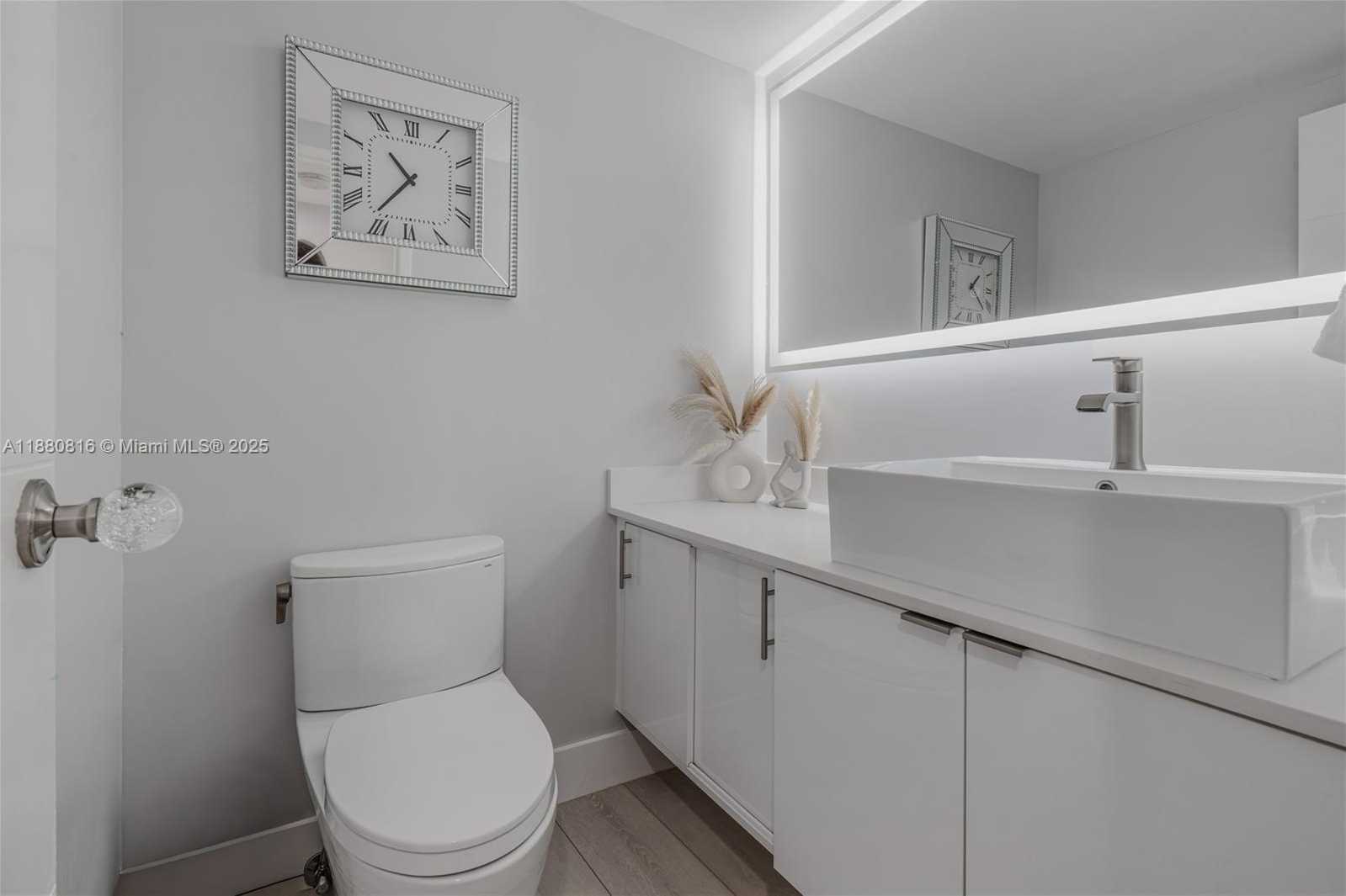 Small Image of 100 LINCOLN RD #323, Miami Beach Number 20