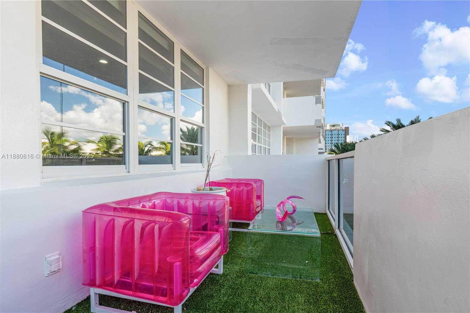 Small Image of 100 LINCOLN RD #323, Miami Beach Number 32
