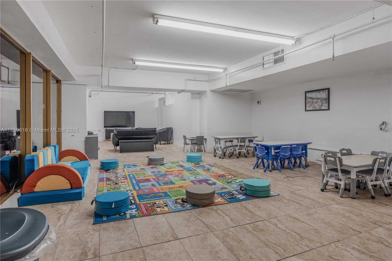 Small Image of 100 LINCOLN RD #323, Miami Beach Number 48
