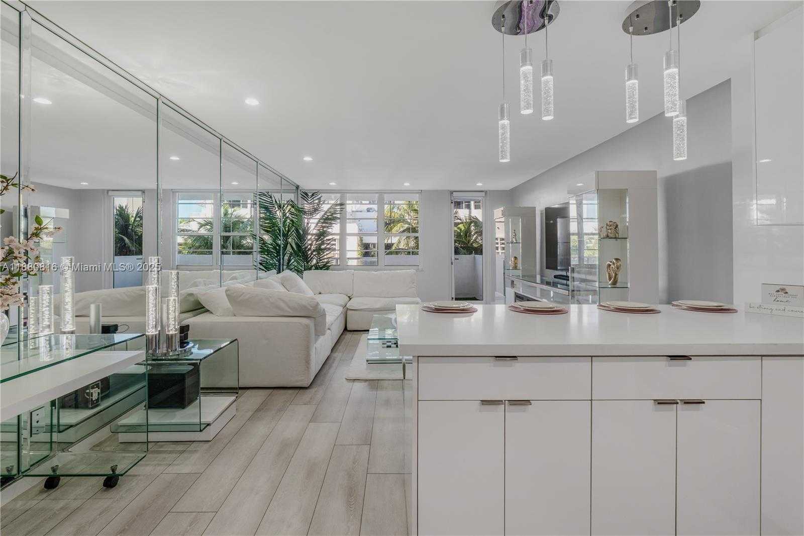 Small Image of 100 LINCOLN RD #323, Miami Beach Number 7