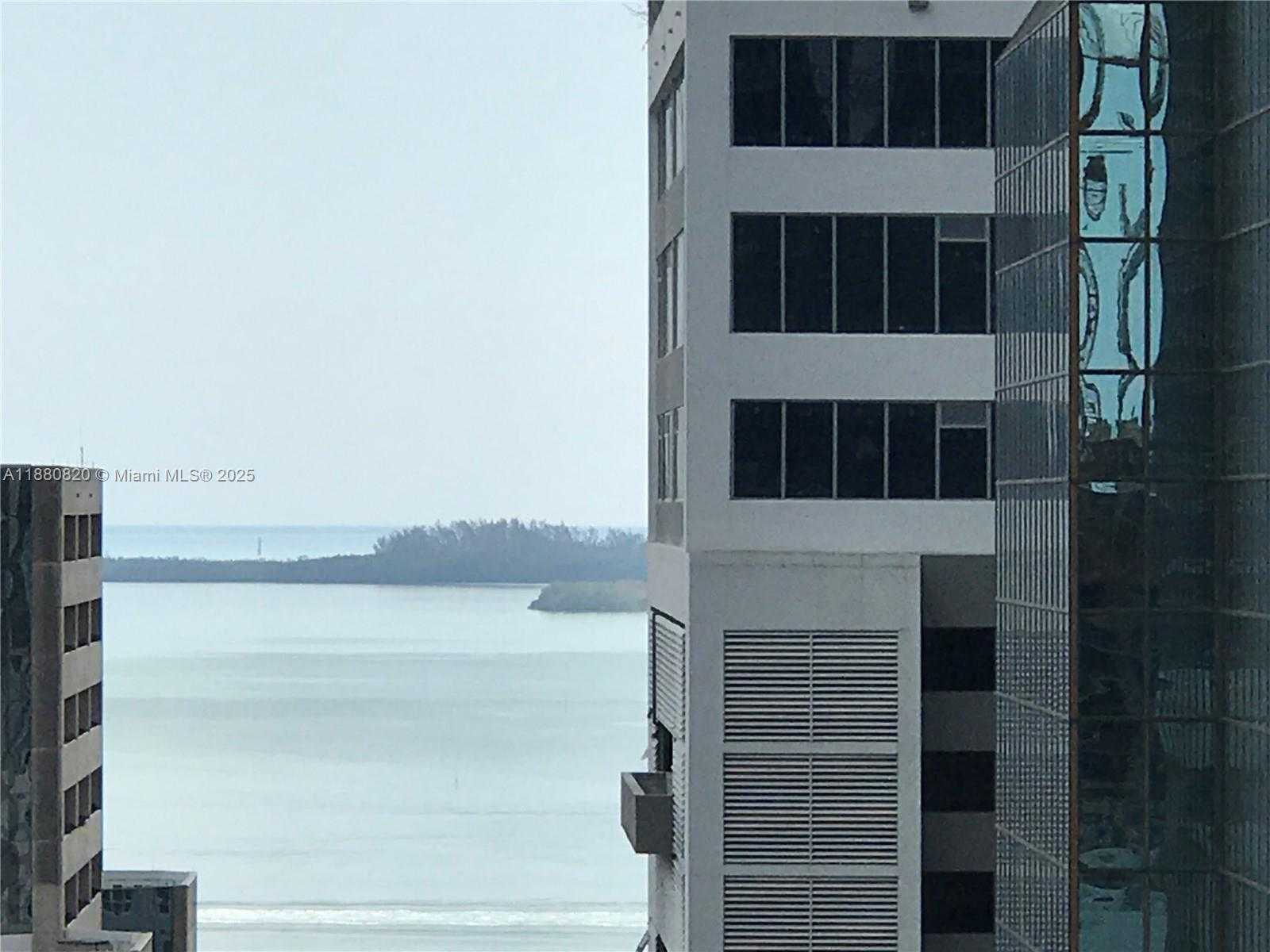 Small Image of 1010 BRICKELL AVE #1504, Miami Number 16