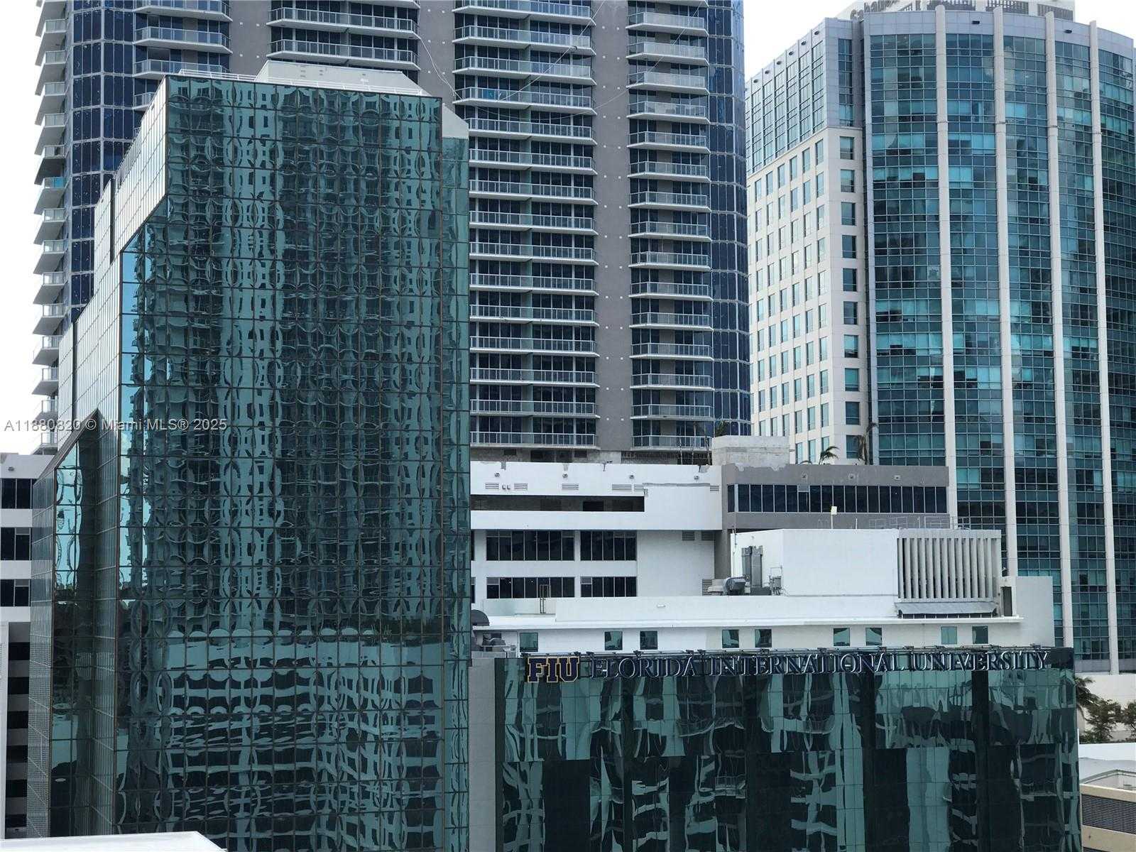 Small Image of 1010 BRICKELL AVE #1504, Miami Number 17