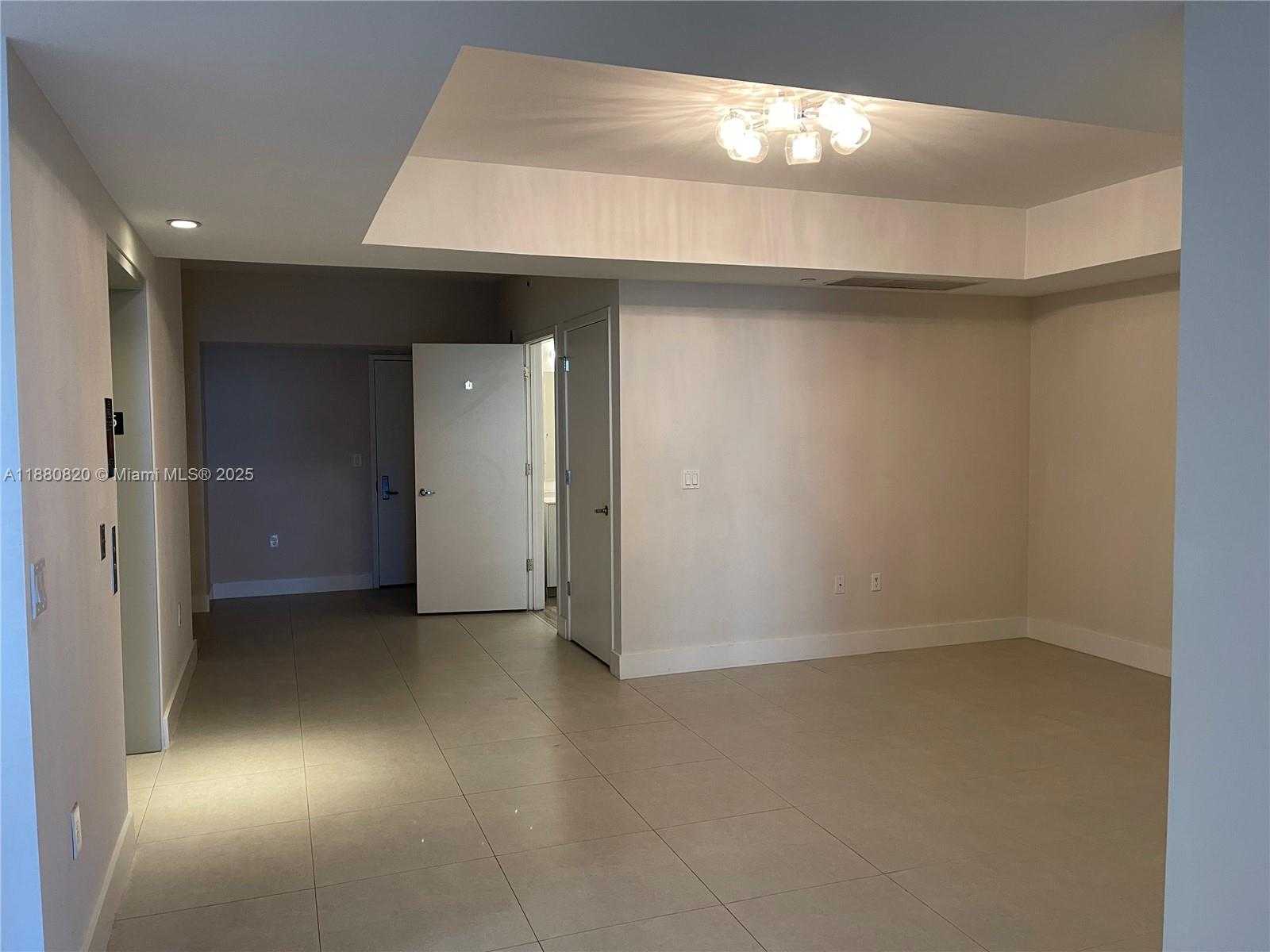 Small Image of 1010 BRICKELL AVE #1504, Miami Number 9