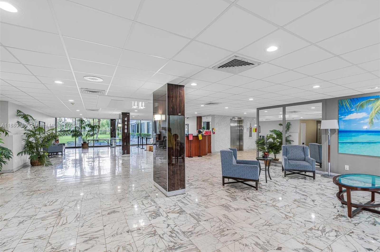 Small Image of 4400 HILLCREST DR #912B, Hollywood Number 25