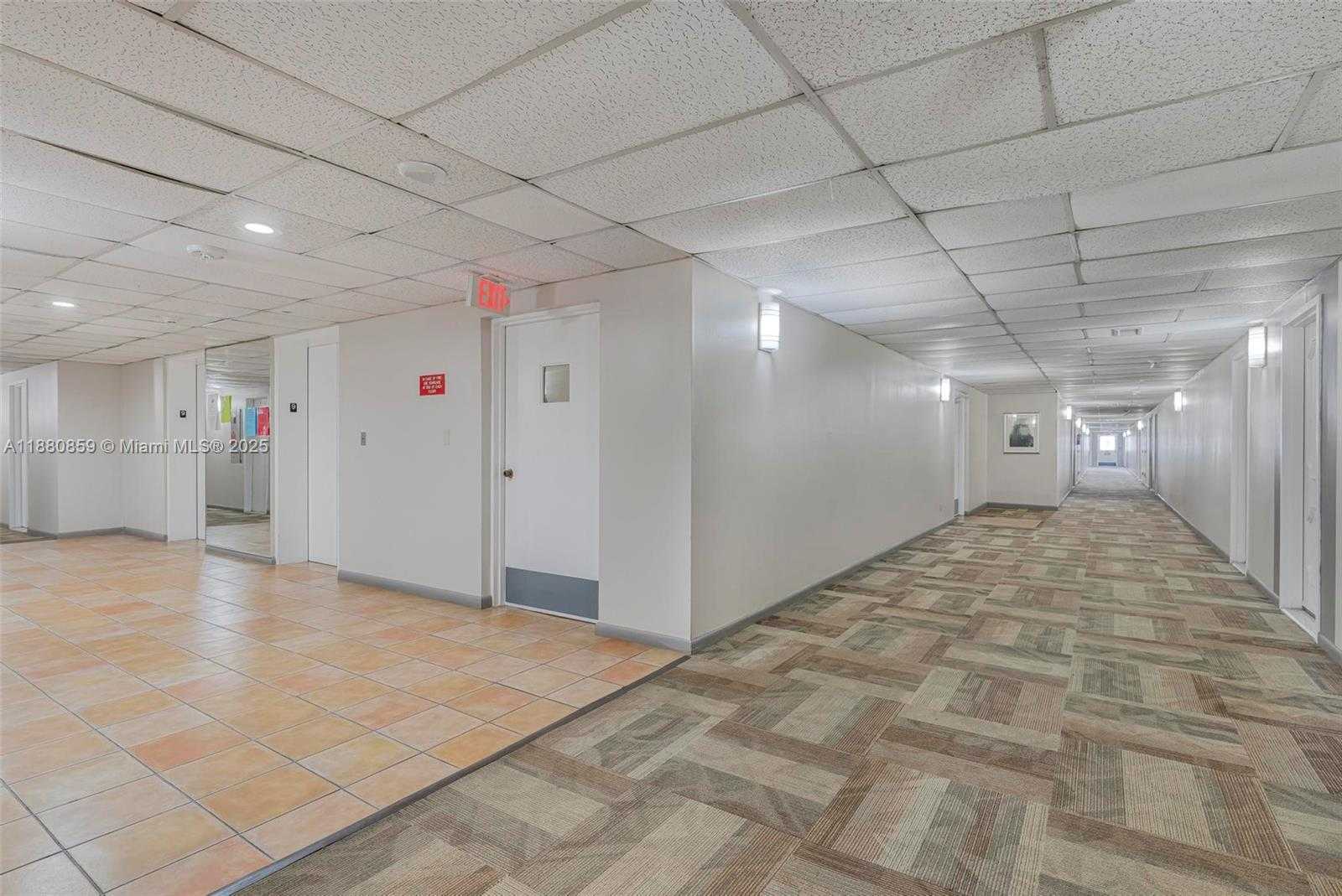 Small Image of 4400 HILLCREST DR #912B, Hollywood Number 27