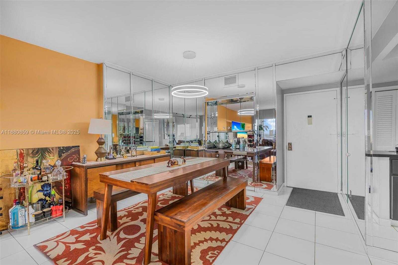 Small Image of 4400 HILLCREST DR #912B, Hollywood Number 7