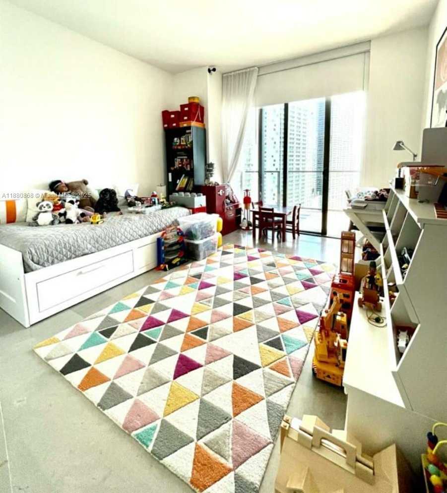 Small Image of 68 SOUTH EAST 6TH ST #2303, Miami Number 27