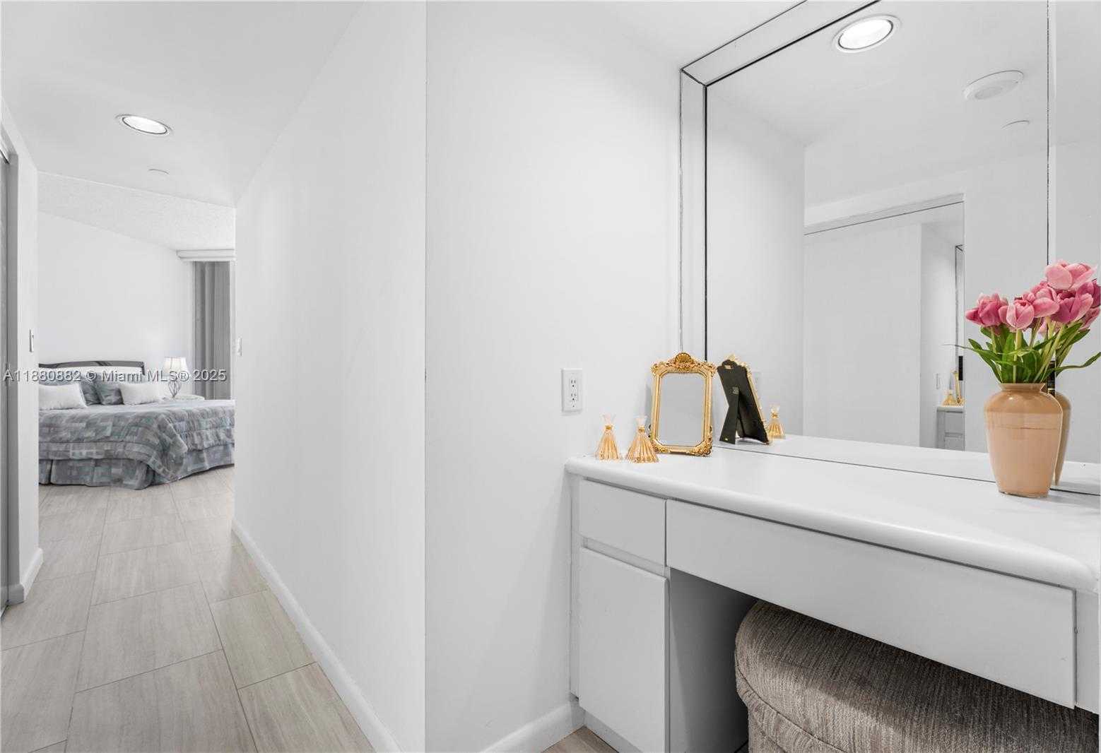 Small Image of 16485 COLLINS AVE #PH35C, Sunny Isles Beach Number 23