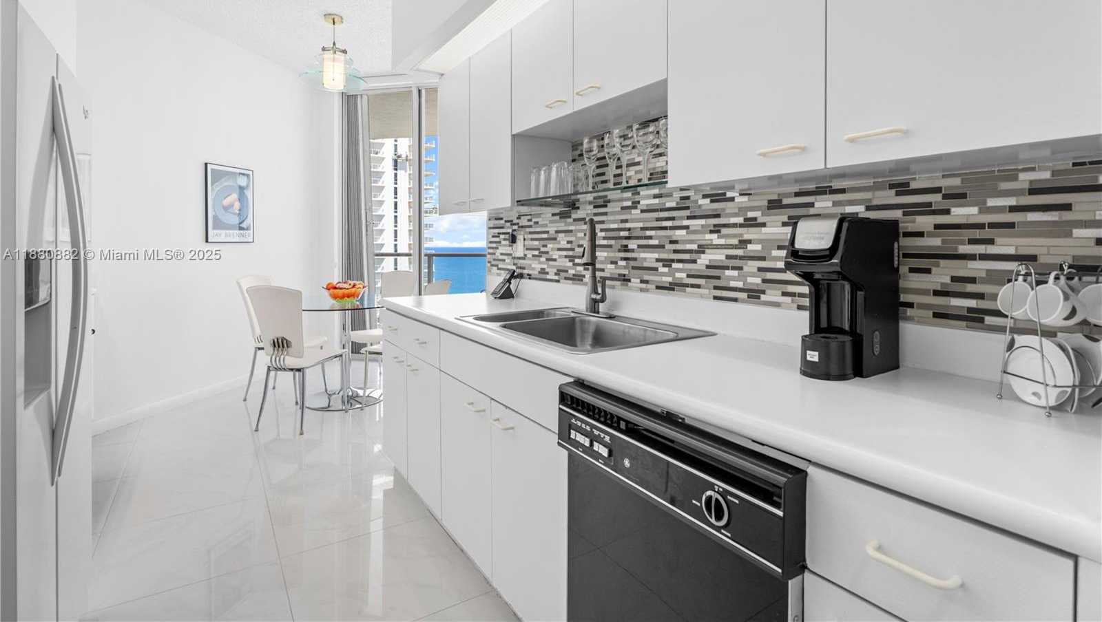 Small Image of 16485 COLLINS AVE #PH35C, Sunny Isles Beach Number 33