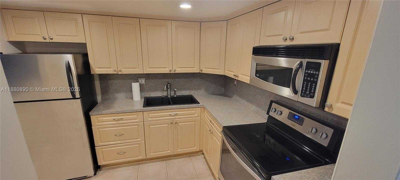 Small Image of 2731 TAFT ST #106, Hollywood Number 5